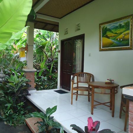 Nataliya Homestay Ubud  Exterior photo